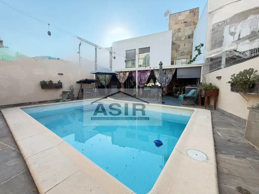 Piscina de Casa o xalet en venda en Alzira amb Terrassa i Piscina