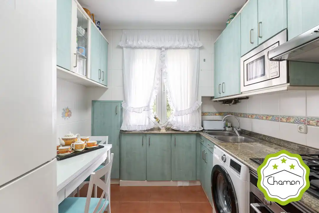 Küche von Wohnung zum Verkauf in Bilbao  mit Heizung und Privatgarten