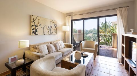 Foto 3 de Piso en venta en Río Real, Marbella