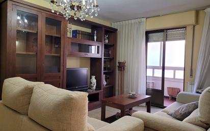 Living room of Flat for sale in Valladolid Capital  with Air Conditioner, Heating and Private garden