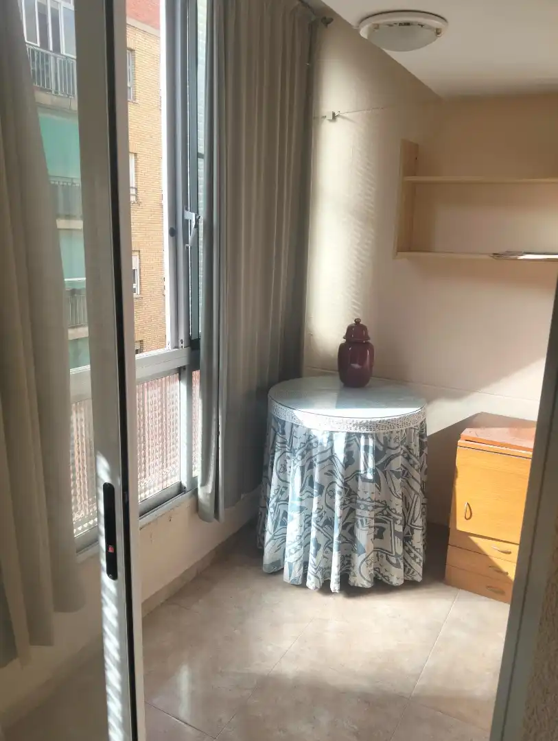 Flat with terrace for sale in Rascanya
