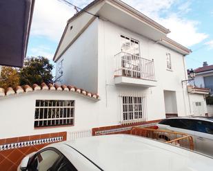 Exterior view of House or chalet to rent in La Zubia  with Air Conditioner, Private garden and Parquet flooring