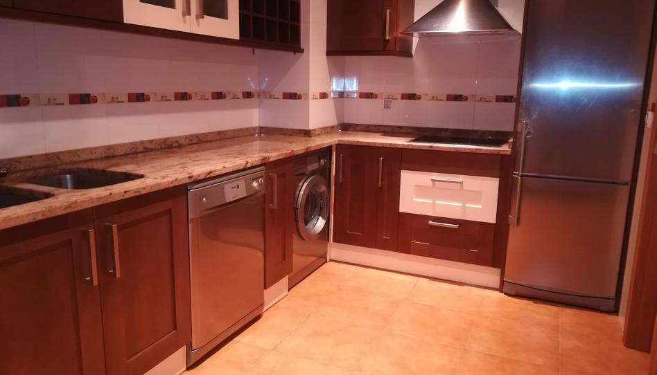 Foto 1 de Casa adosada de lloguer a Azucaica, Toledo