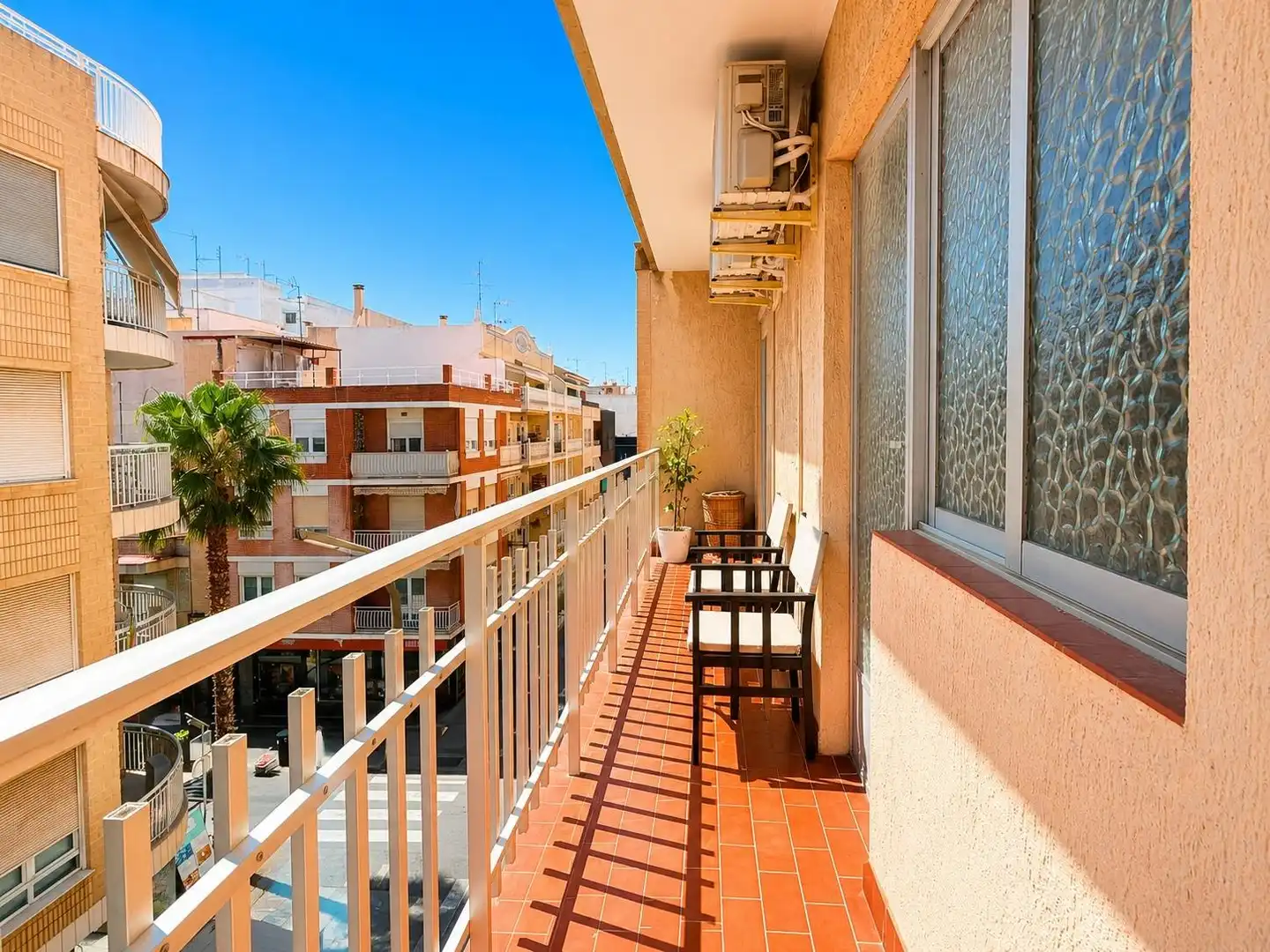 Apartment with terrace for sale in JOAQUIN CHAPAPRIETA 23, imagen 5