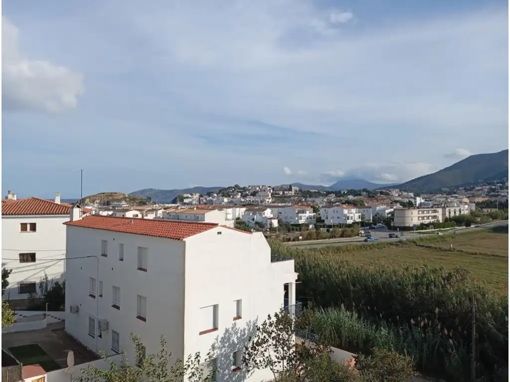 Gebäude zum Verkauf in Grifeu - Cap Ras - Els Estanys - Sant Genís