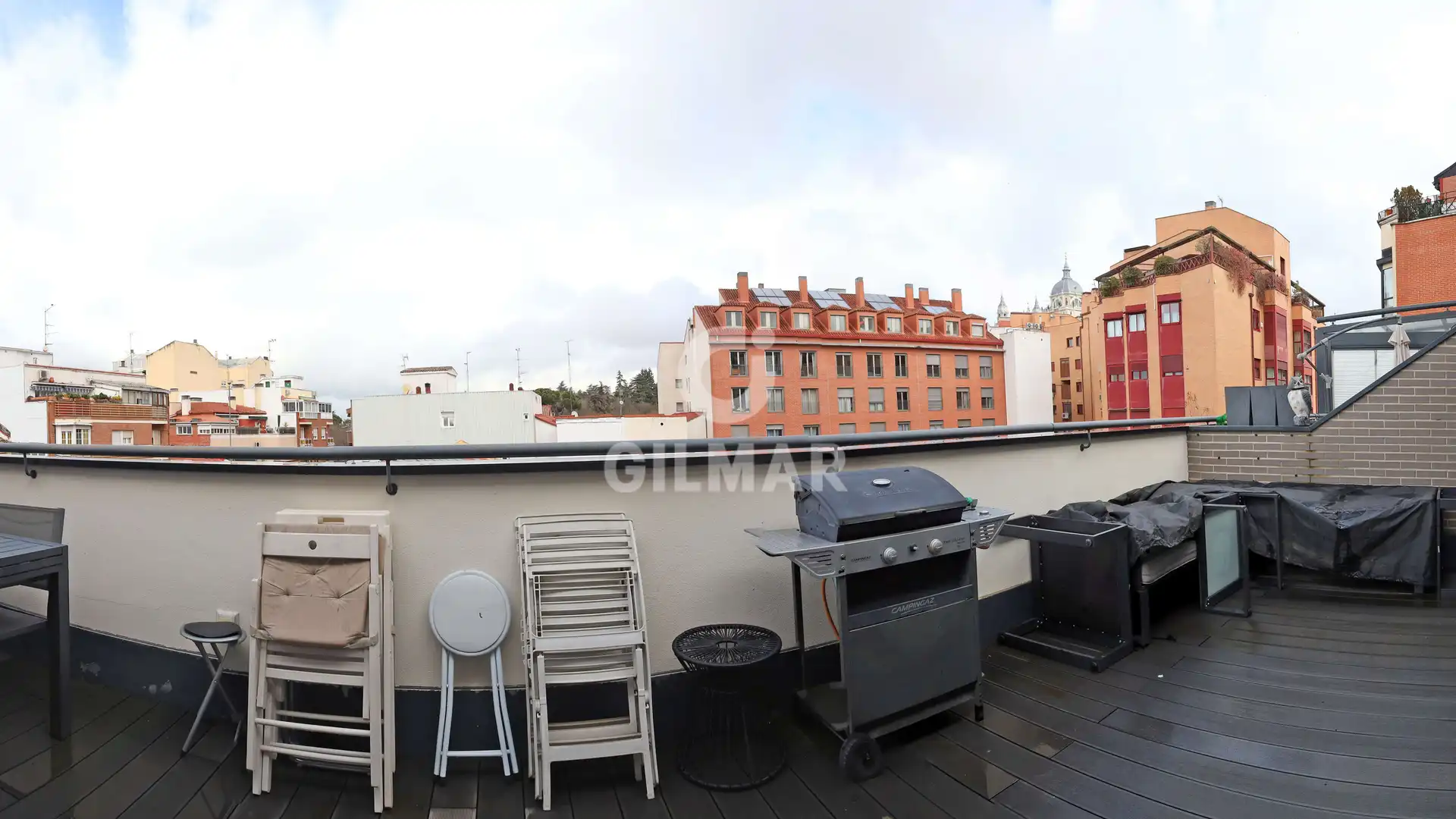 Terraza de Ático en venta en Madrid con Calefacción, Jardín privado y Trastero