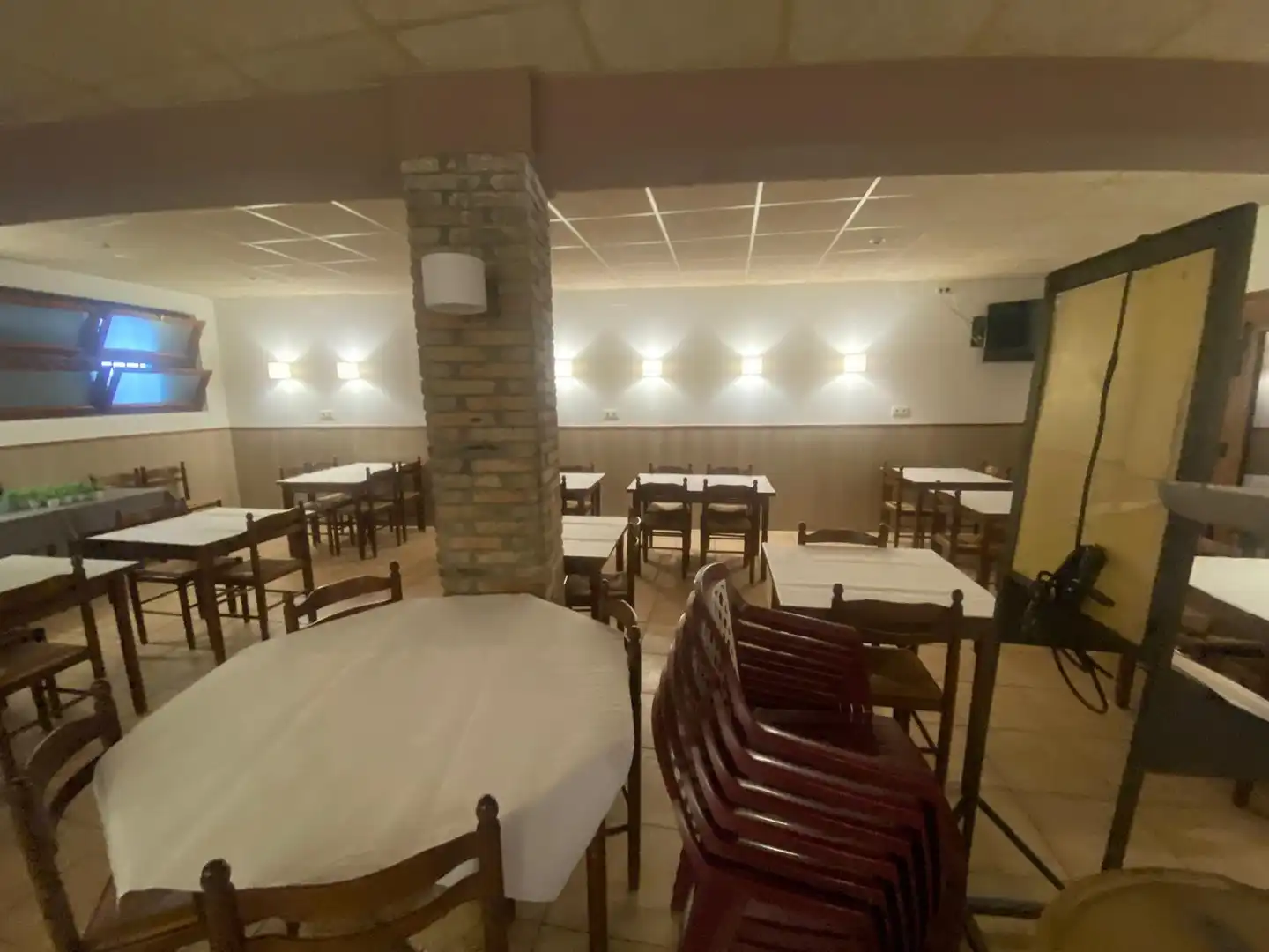 Locale commerciale in cessione a Sant Pere Pescador, imagen 6
