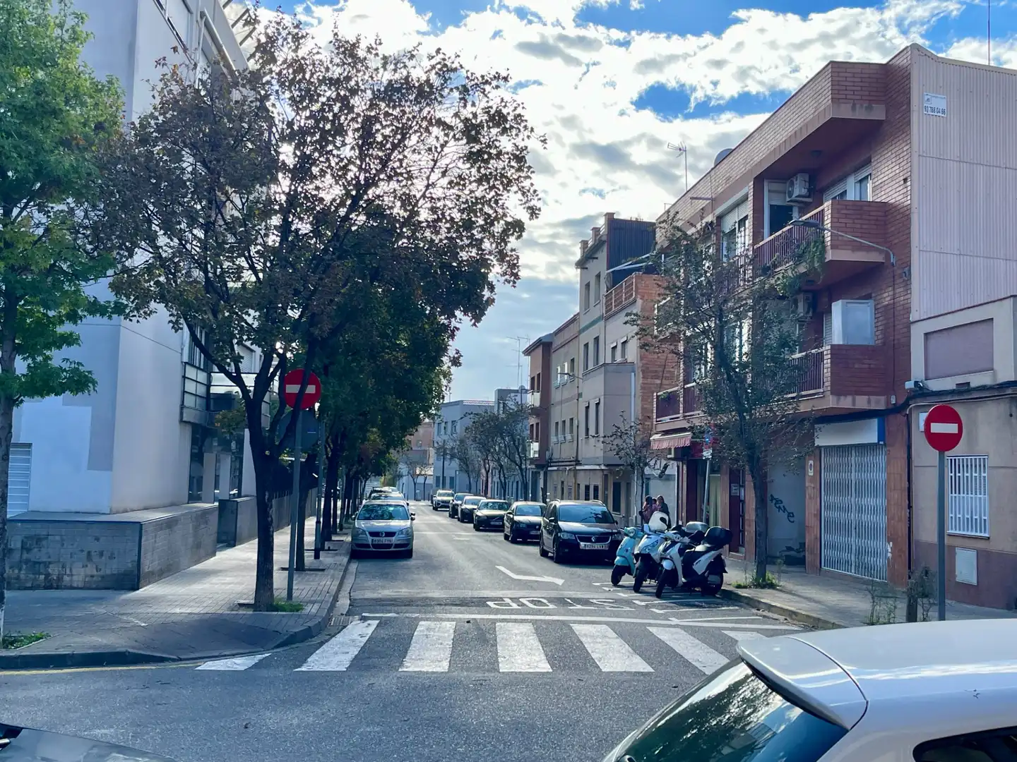 Vista exterior de Residencial en venta en Sant Boi de Llobregat