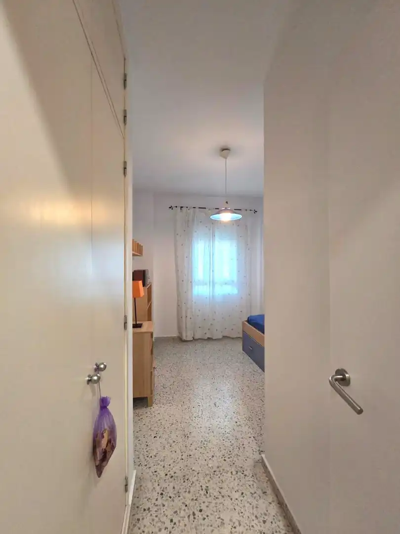 Dormitori de Planta baixa de lloguer en Jerez de la Frontera amb Aire condicionat, Terrassa i Moblat