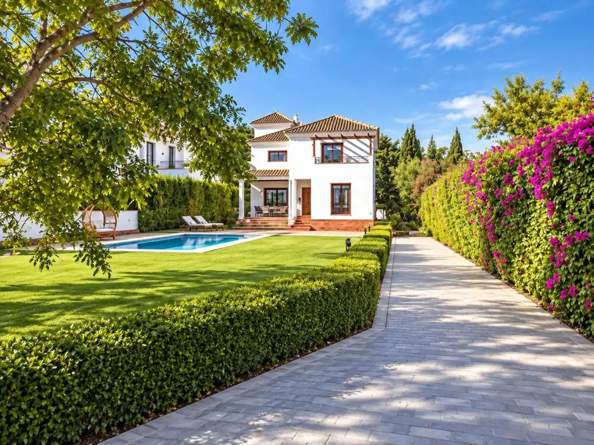 Garden of Detached homes for sale in San Pedro de Alcántara