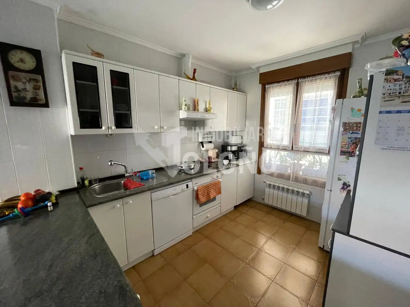 Cuina de Casa o xalet en venda en Rodezno amb Calefacció, Jardí privat i Parquet