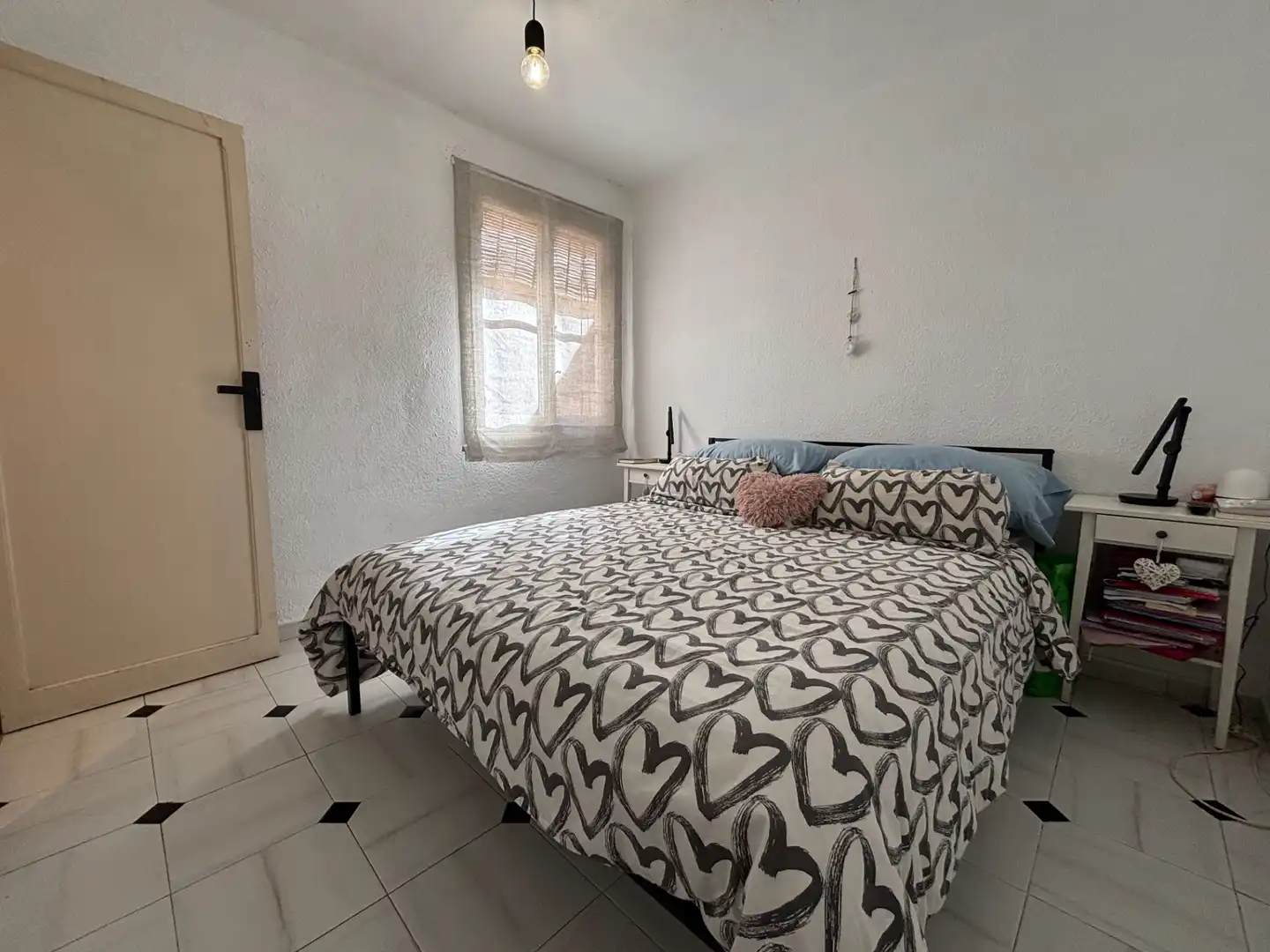 Habitación de Piso en venta en Castellón de la Plana / Castelló de la Plana con Trastero, Amueblado y Horno