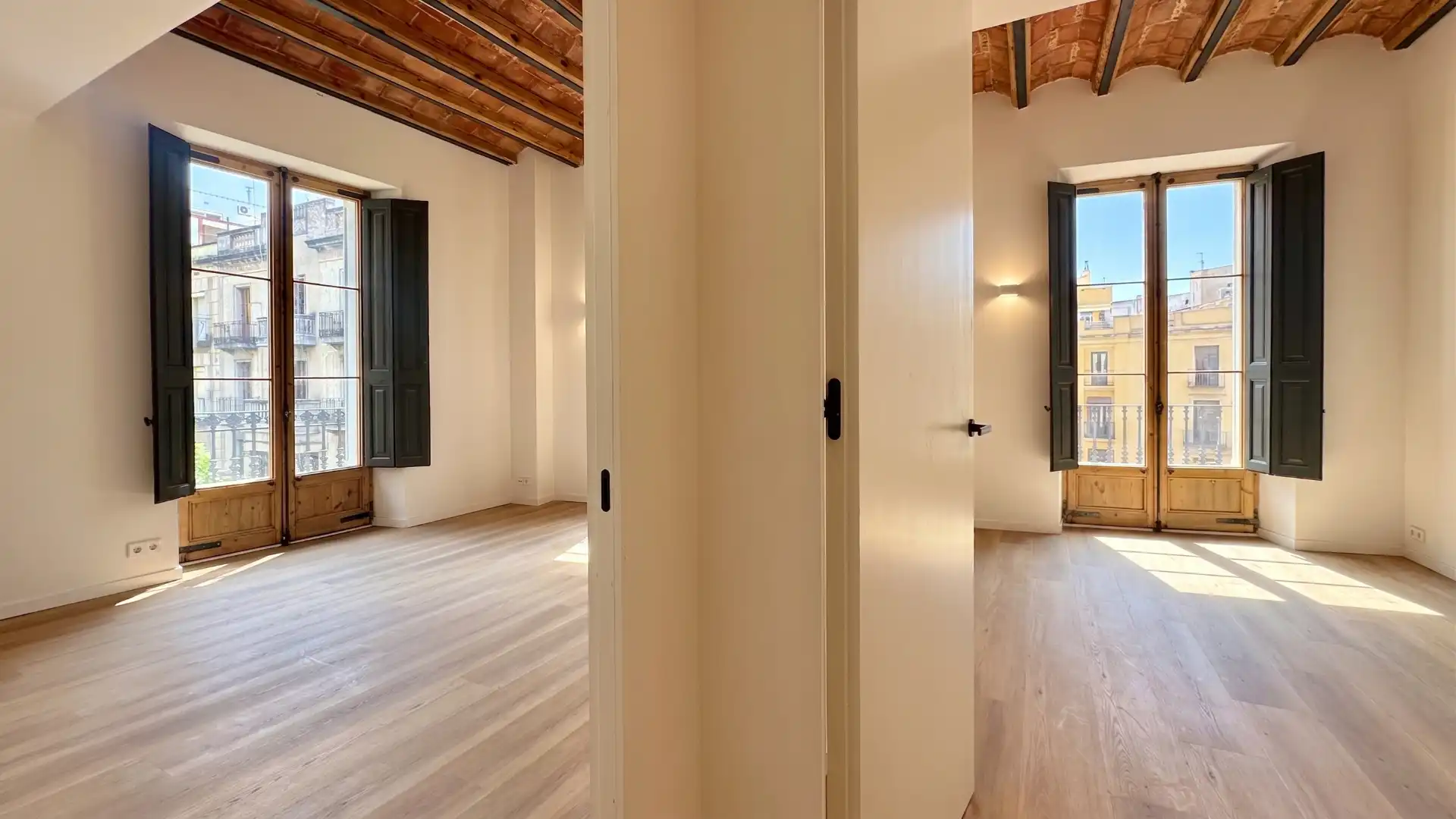 Appartamento con terrazza in vendita a Raval de Martí Folguera 51, imagen 27