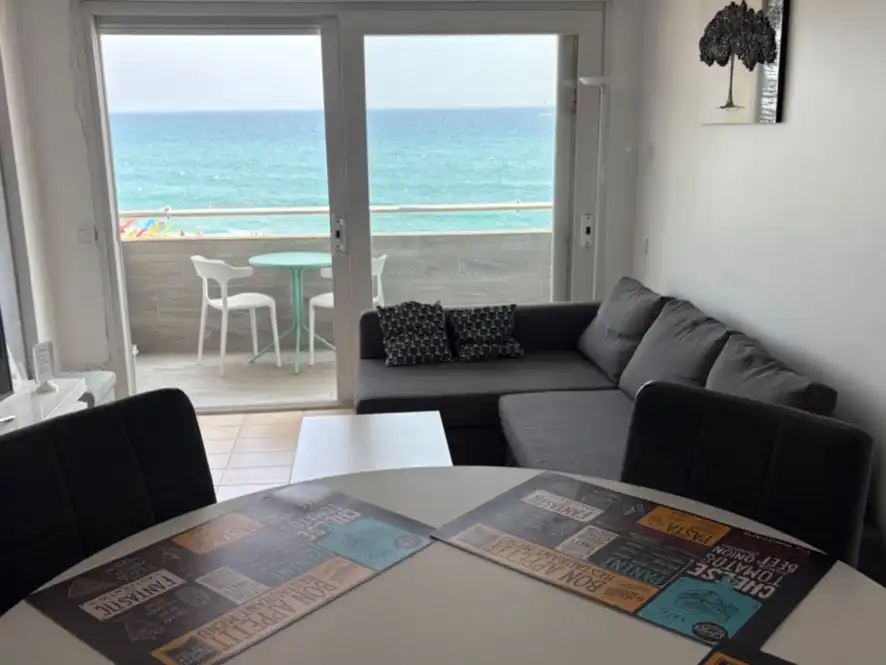 Piso con ascensor en venta en Carrer Josep Taradellas 4, imagen 4