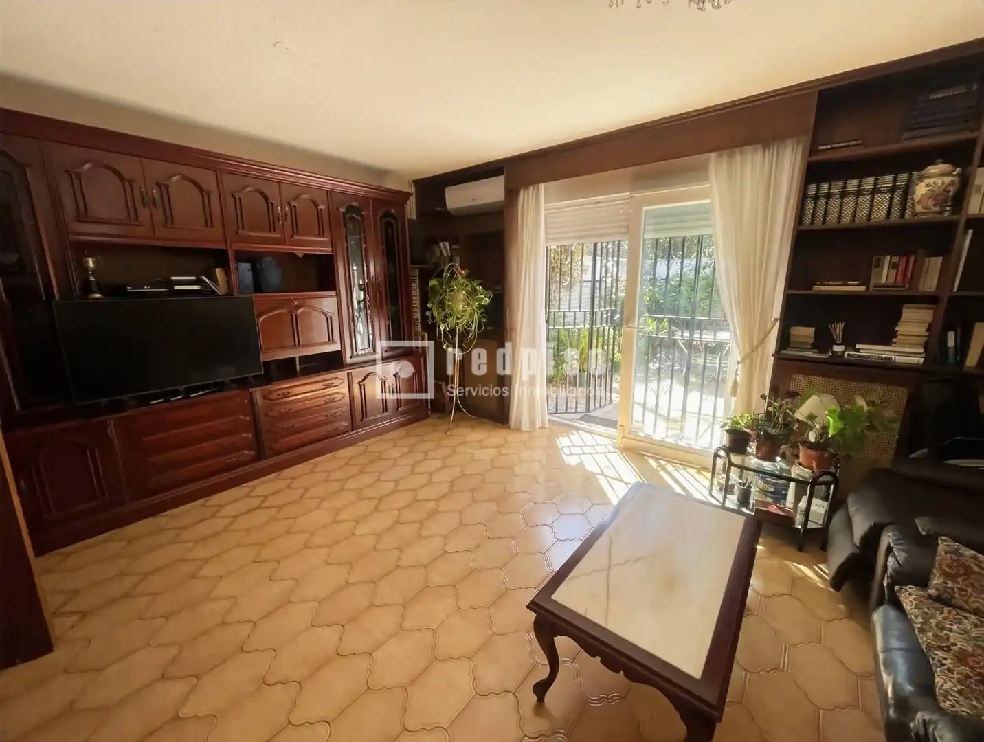 Sala d'estar de Casa o xalet en venda en Madrid amb Aire condicionat, Calefacció i Terrassa