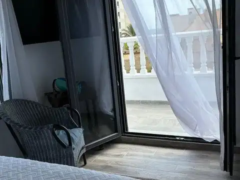 Habitación de Casa adosada en venta en Orihuela con Aire acondicionado, Calefacción y Terraza