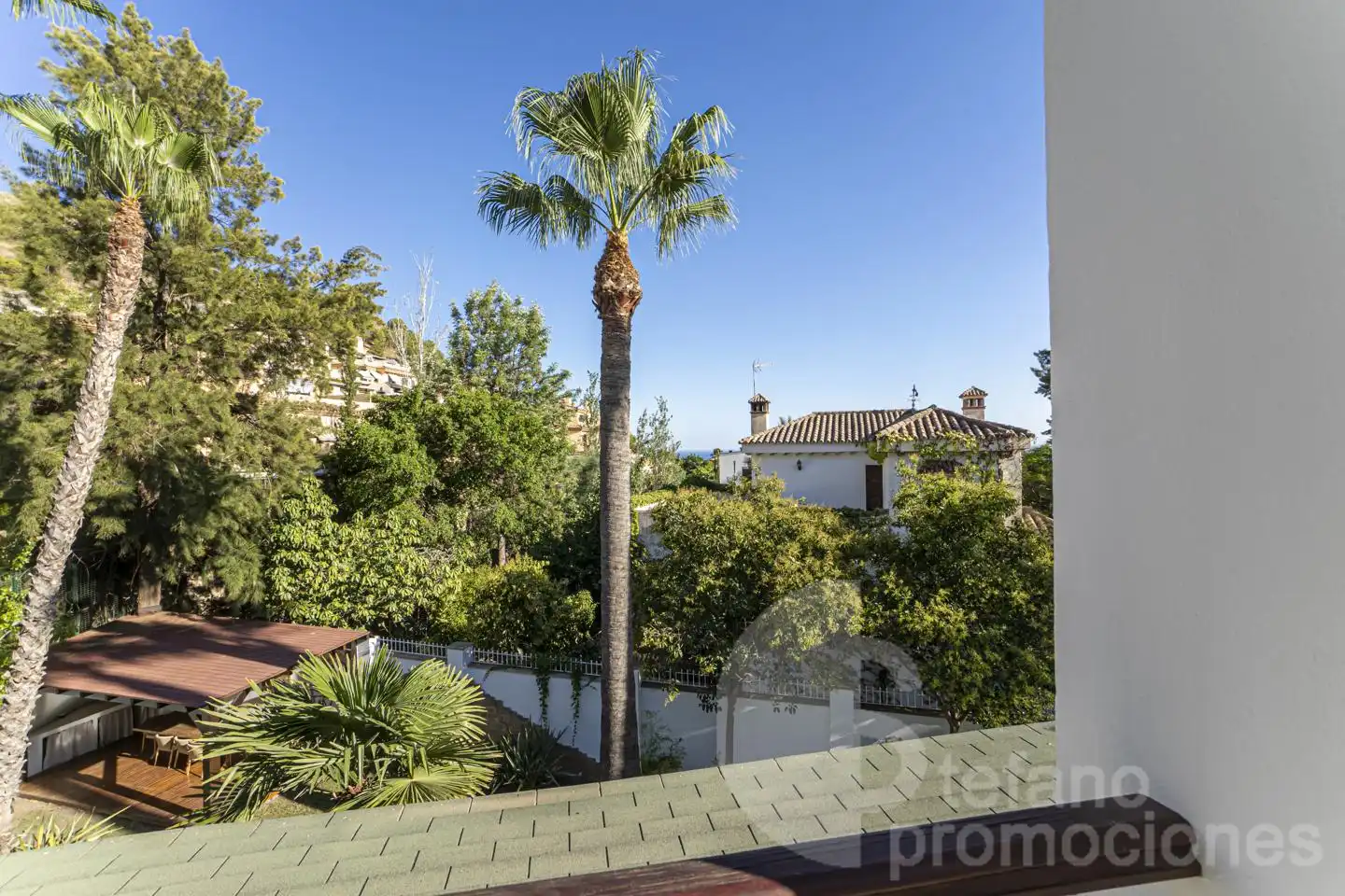 Jardí de Casa o xalet en venda en Málaga amb Aire condicionat, Jardí privat i Parquet
