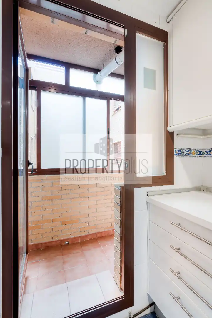 Flat with pool for sale in Calle Castillo de Arévalo 15, imagen 18