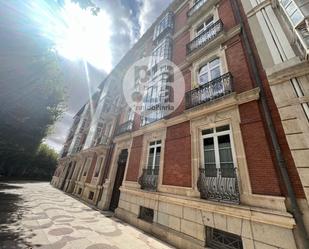 Exterior view of Flat for sale in Burgos Capital  with Heating, Storage room and Furnished