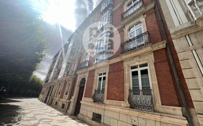 Exterior view of Flat for sale in Burgos Capital  with Heating, Storage room and Furnished