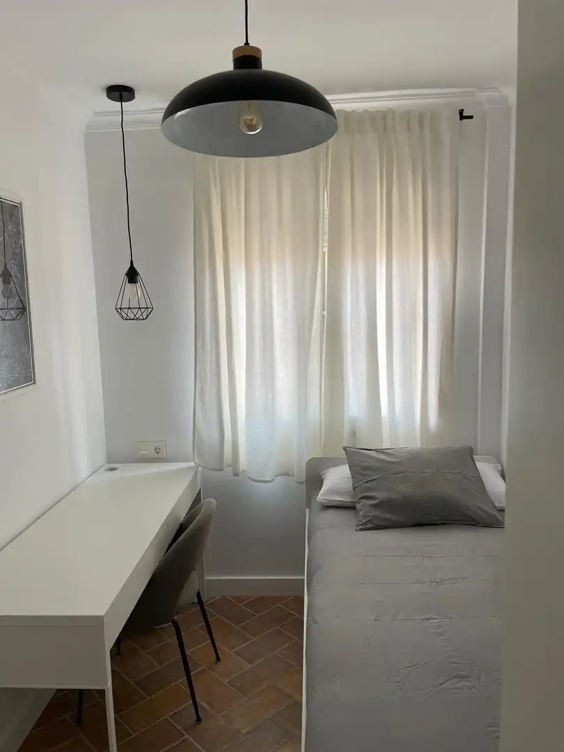 Habitación de Casa o chalet de alquiler en Algeciras con Aire acondicionado