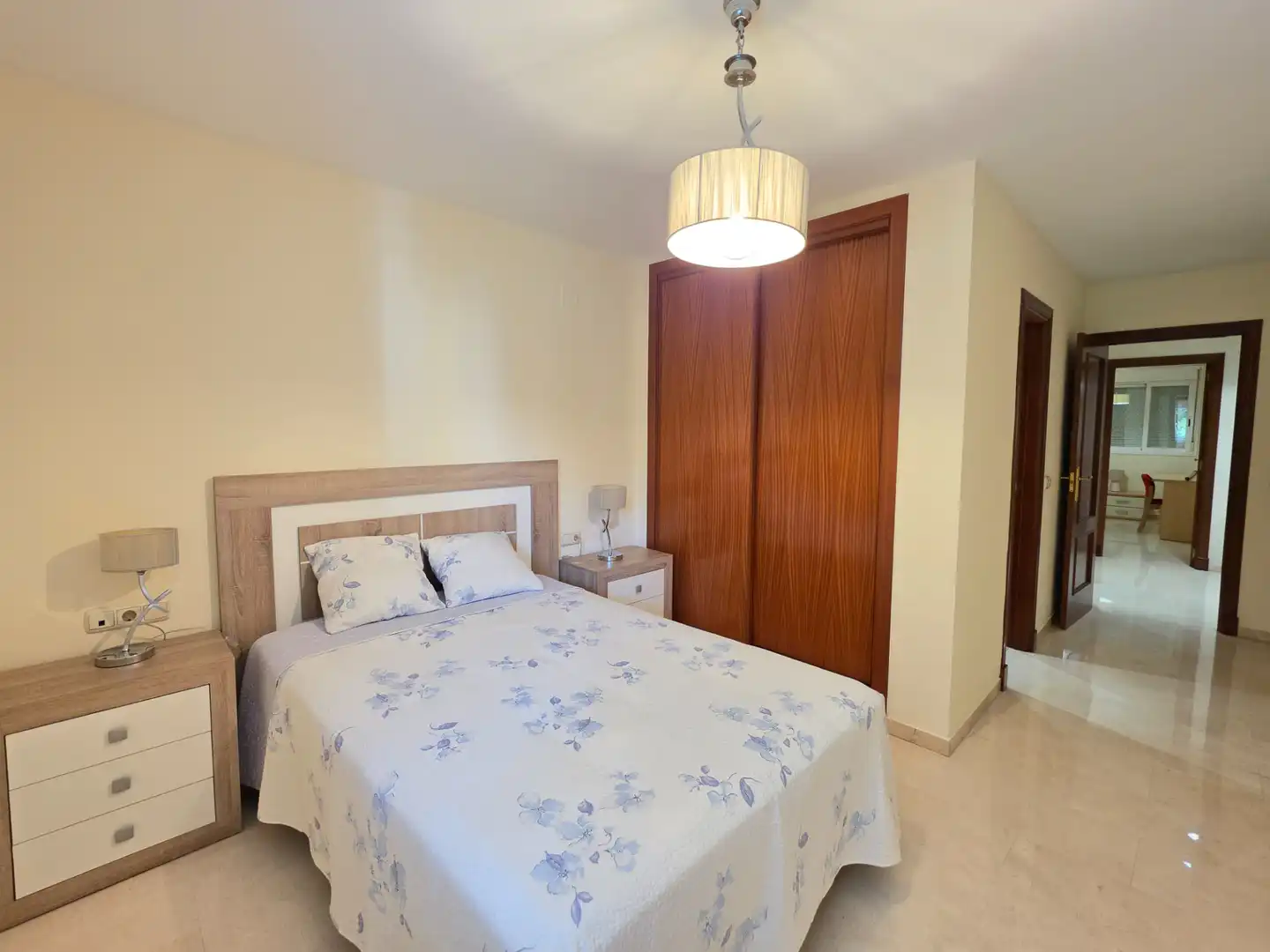 Bedroom of Flat for rent in Málaga  with Air Conditioner, Terrace and Furnished