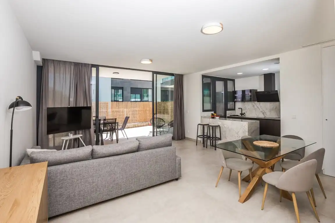 Apartament amb piscina de lloguer a Avinguda Augusta, imagen 5