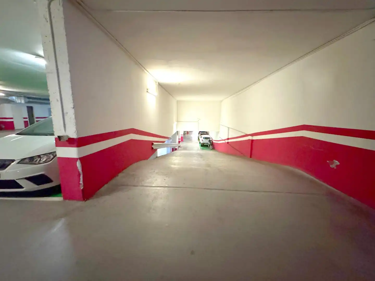 Aparcament de Garatge en venda en L'Hospitalet de Llobregat