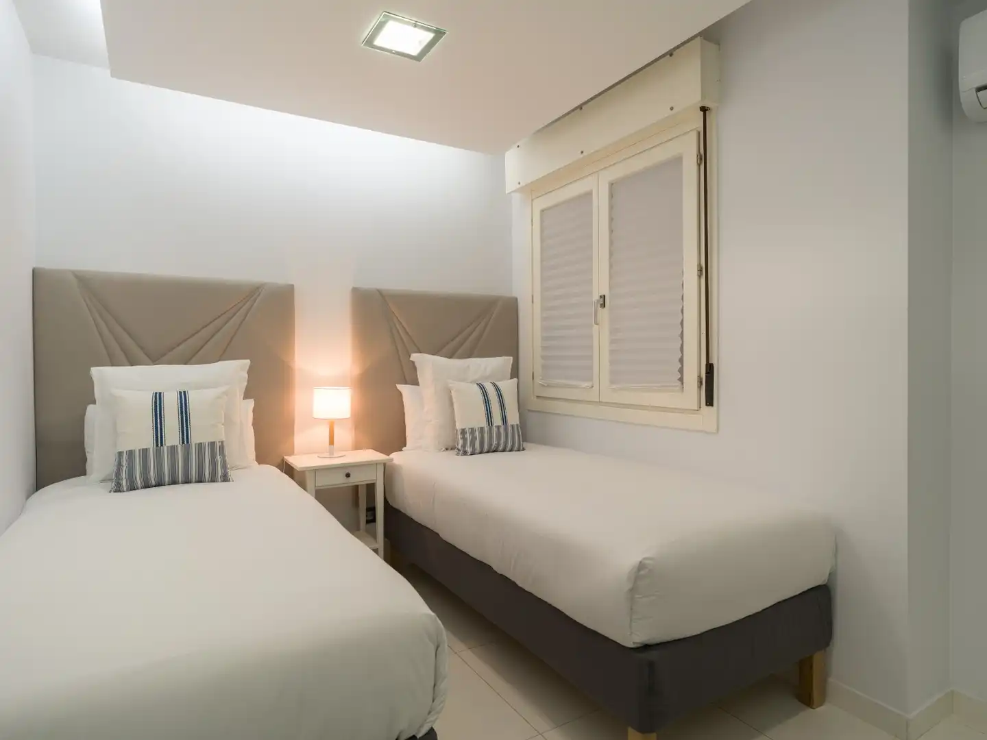 Bedroom of Flat for rent in Las Palmas de Gran Canaria  with Air Conditioner, Furnished and Oven