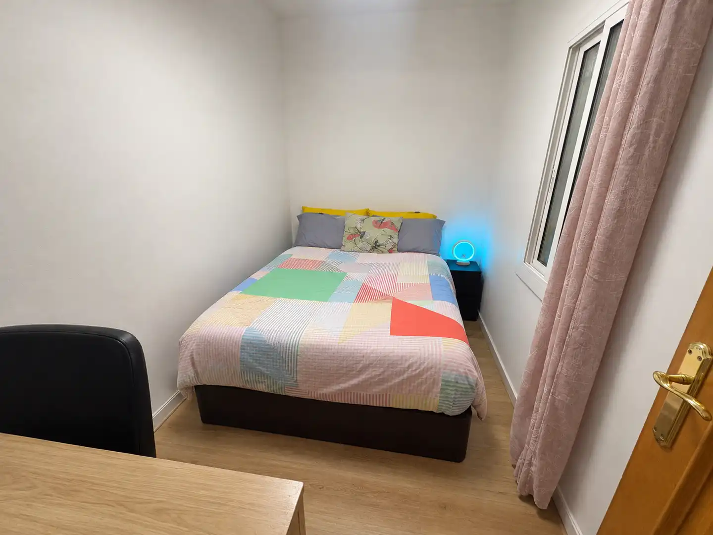 Habitación de Piso en venta en L'Hospitalet de Llobregat con Calefacción y Parquet
