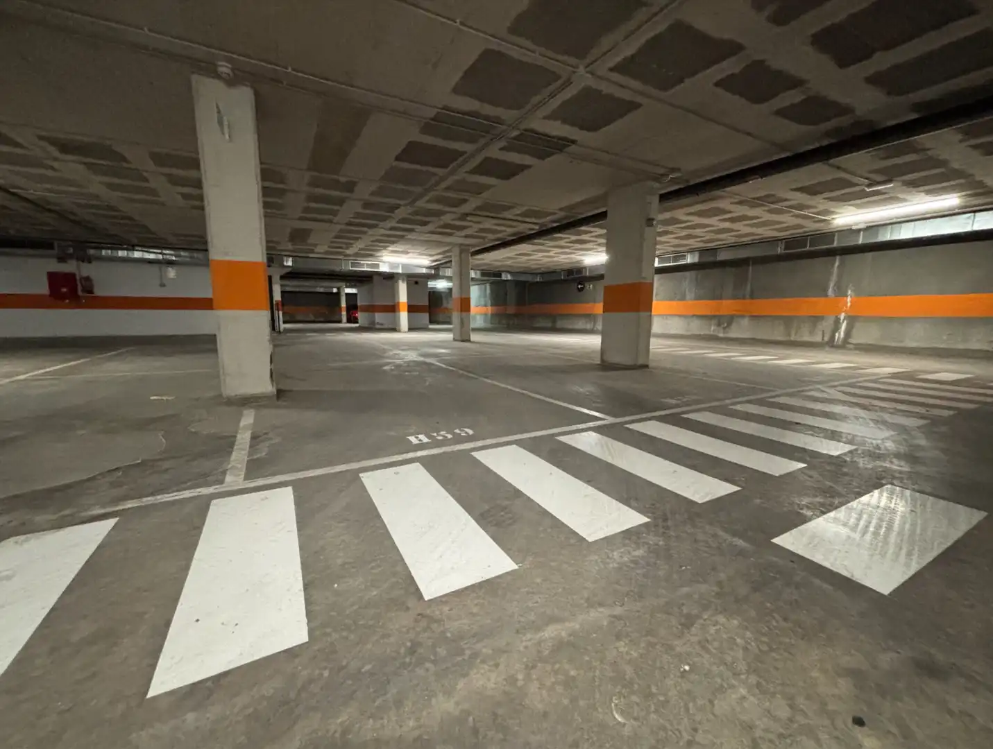 Garage zum Verkauf in Carrer Can Masachs, 18, Zona Industrial