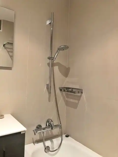 Badezimmer von Wohnung zum Verkauf in Salas de los Infantes mit Heizung