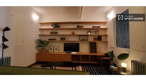 Photo 2 of Study to share in Sant Antoni, Barcelona