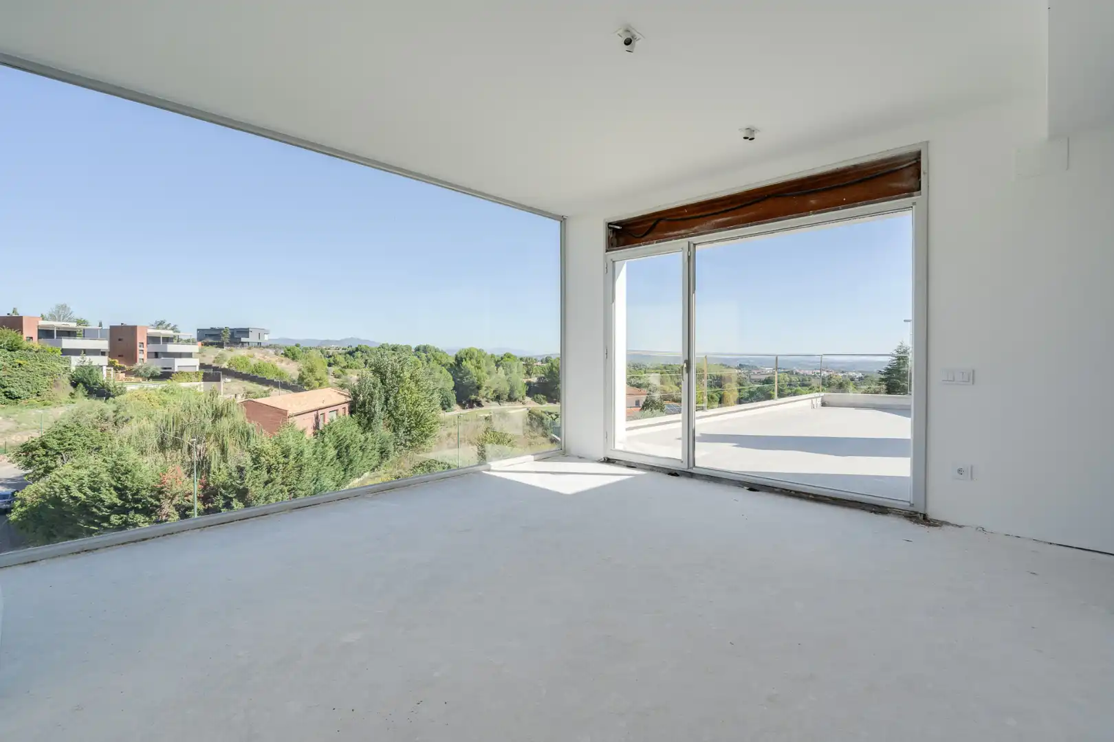 Terrassa de Casa o xalet en venda en Sant Esteve Sesrovires amb Aire condicionat, Calefacció i Jardí privat