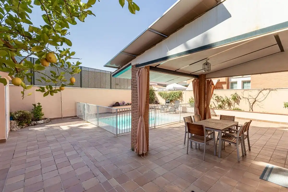 House with terrace for sale in Calle LIMA, imagen 6