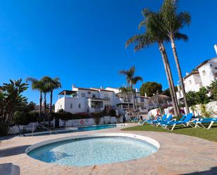 Exterior view of Apartment for sale in Estepona  with Air Conditioner, Heating and Terrace