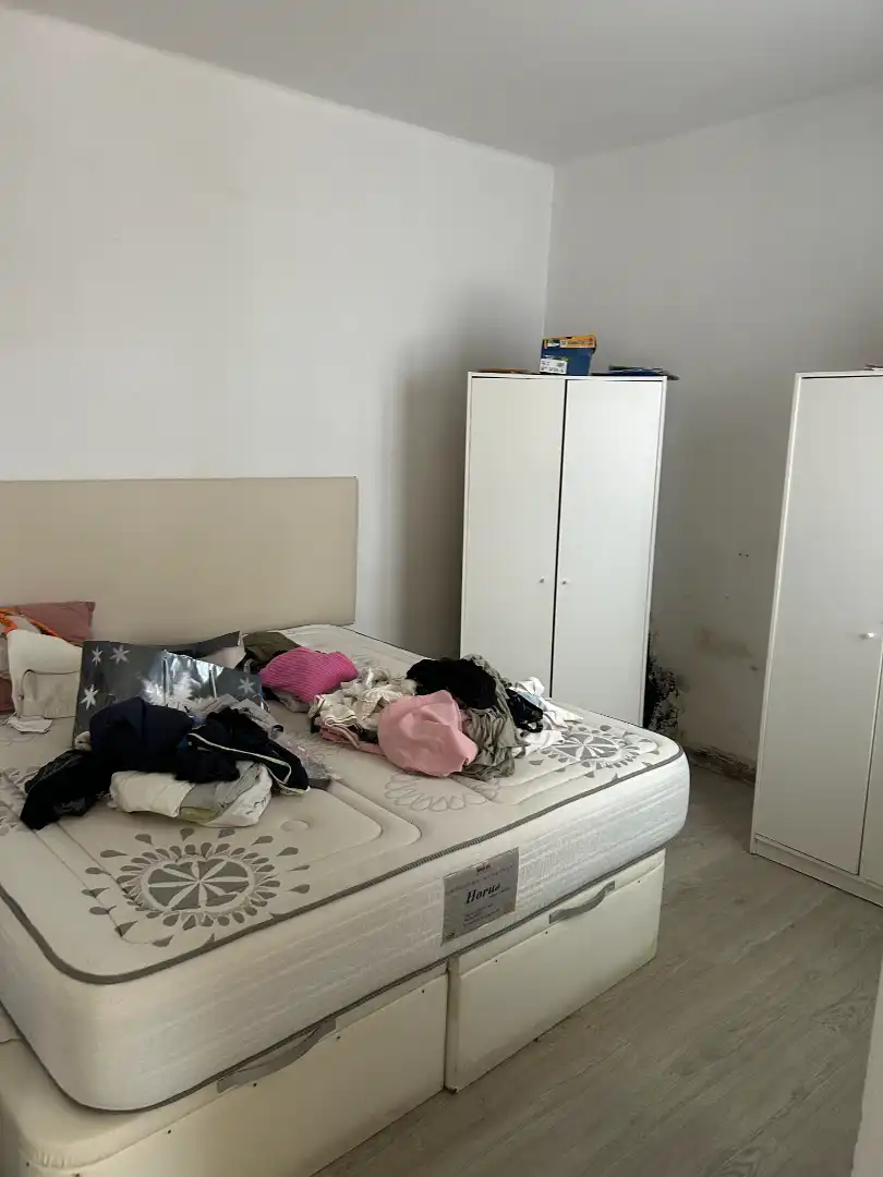 Habitación de Casa o chalet en venta en Vigo  con Amueblado