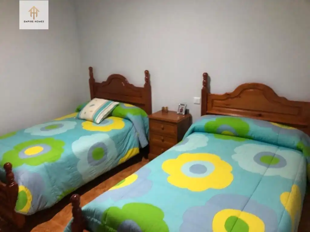 Schlafzimmer von Residential zum Verkauf in Torreorgaz