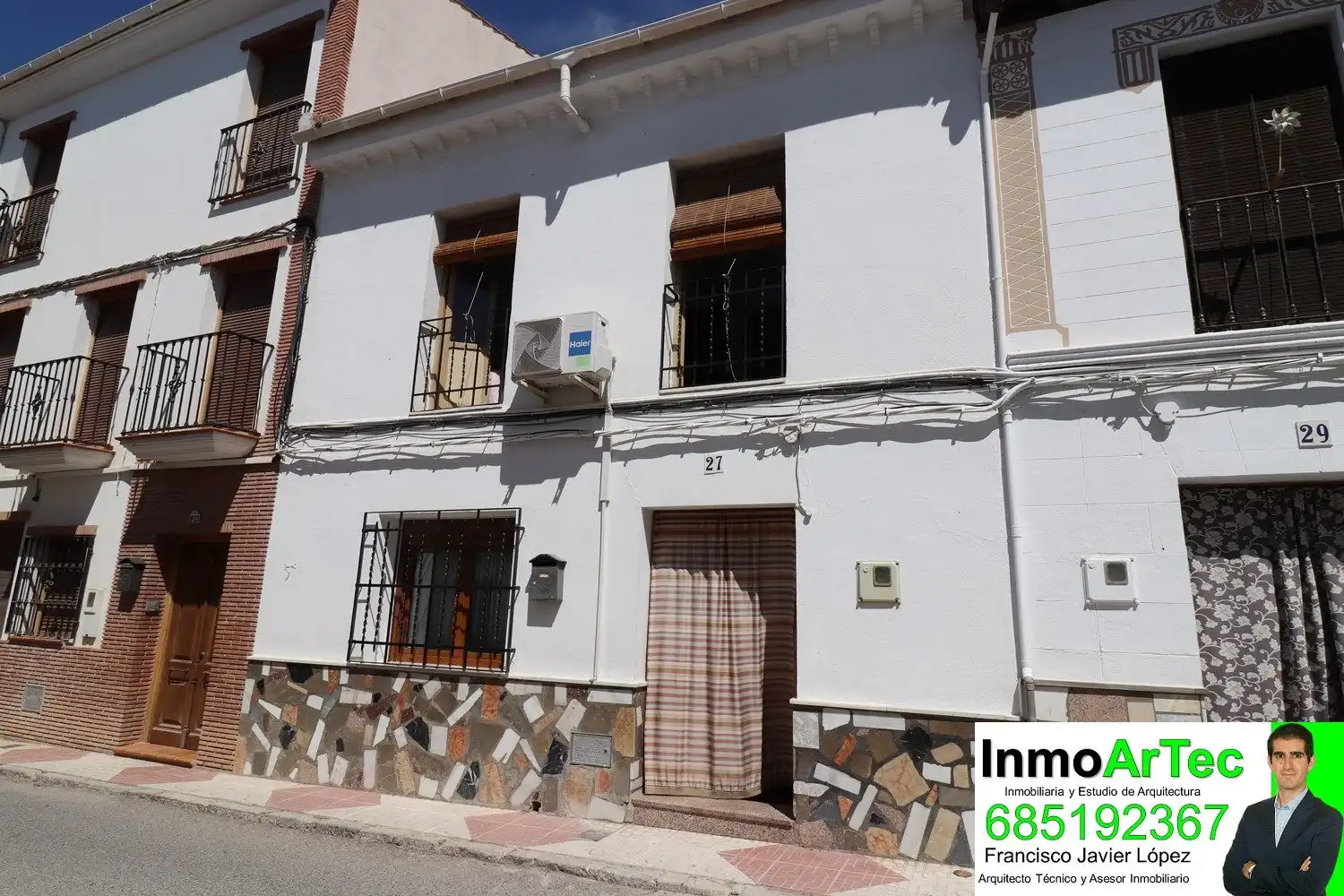 Vista exterior de Casa o xalet en venda en Íllora amb Terrassa, Traster i Balcó