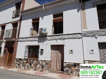 Casa con balcone in vendita a Íllora