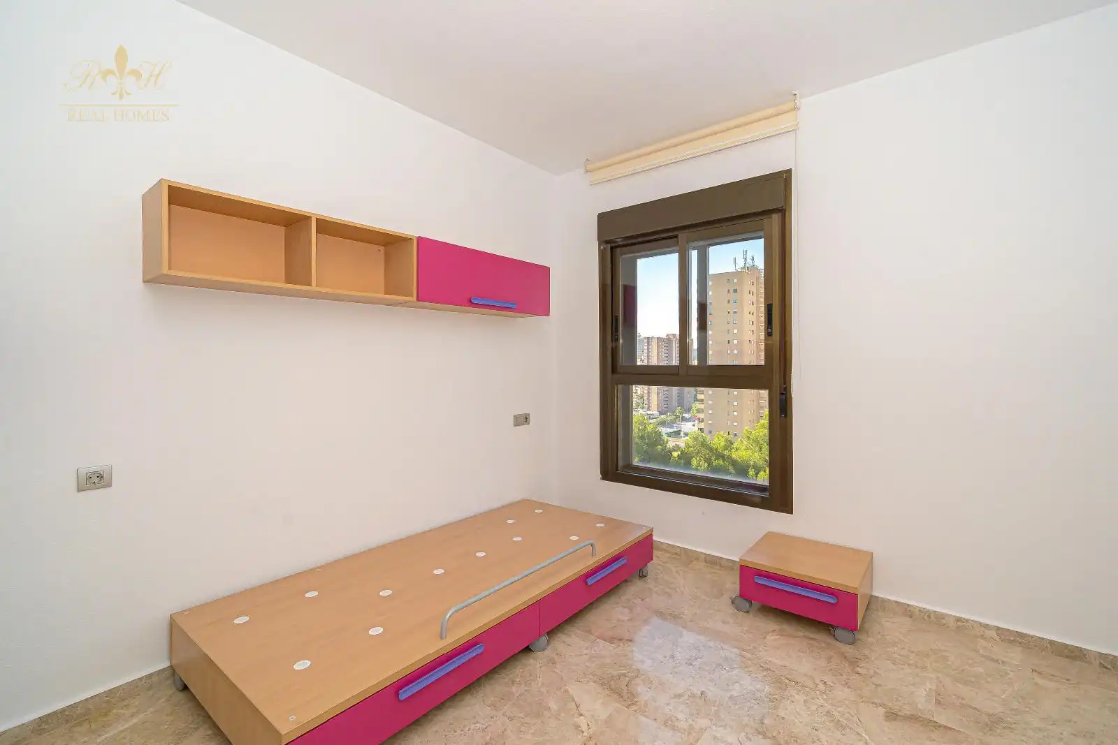 Ático con piscina en venta en COBLANCA 33, imagen 18