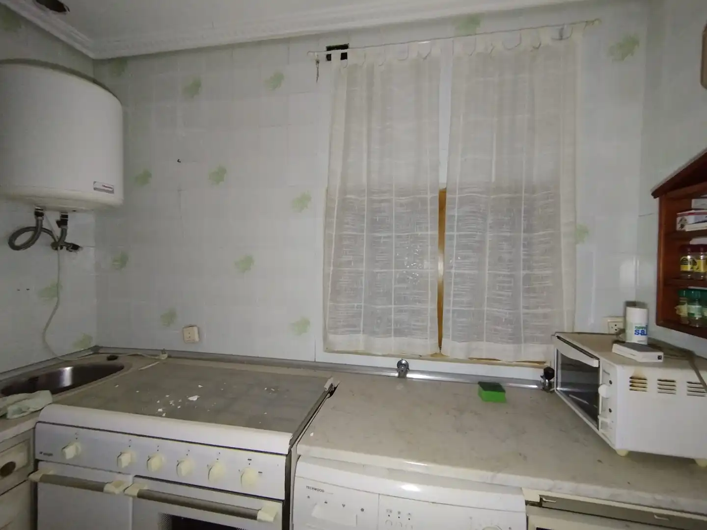 Cuina de Casa adosada en venda en Tomelloso