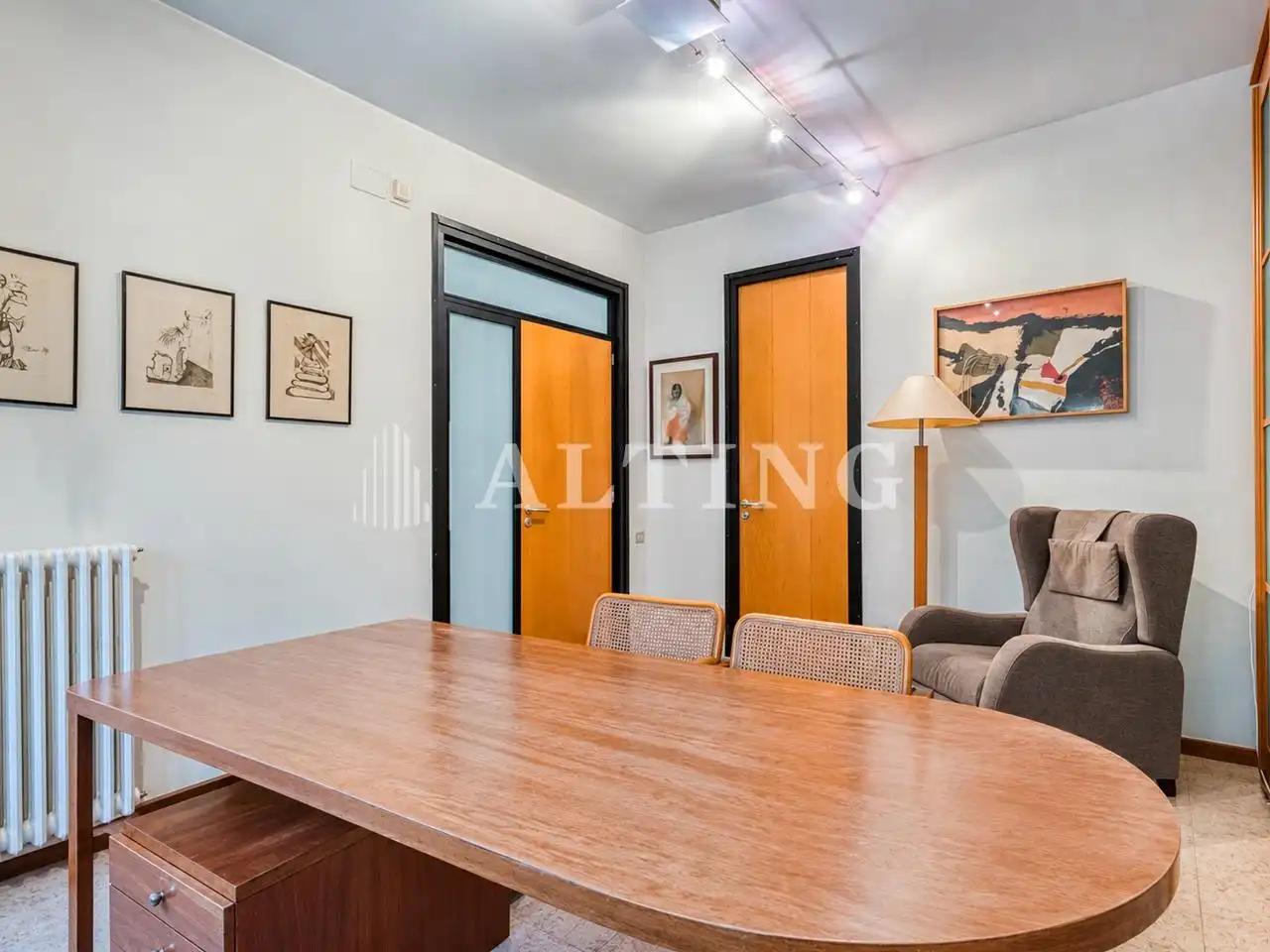 Office for rent in Barcelona  with Heating and Furnished