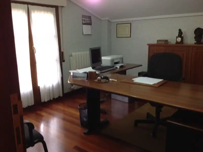 Casa o chalet en venta en Nájera con Jardín privado, Terraza y Trastero