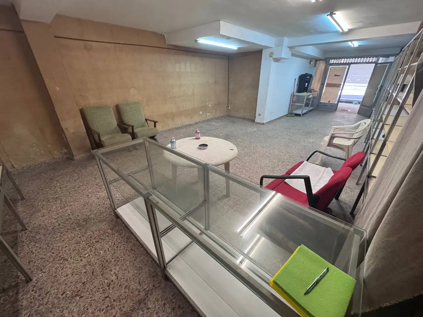 Local en venta en Villena