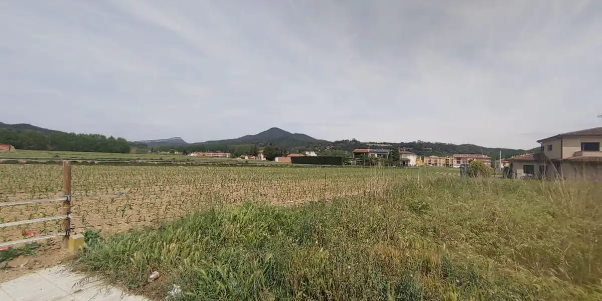 Terreny residencial en venda a Bescanó