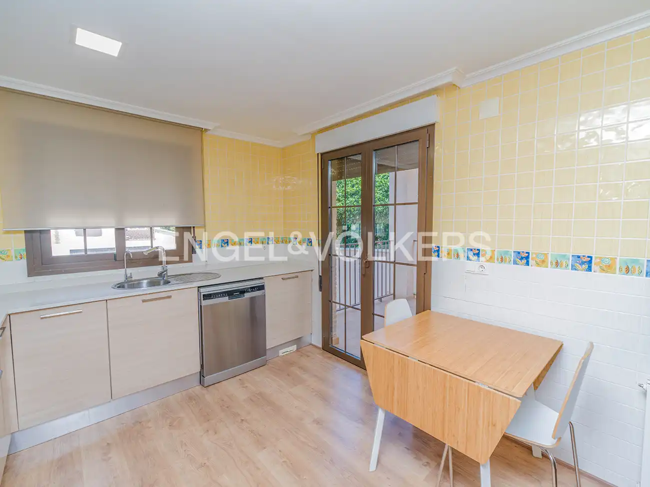 Cocina de Casa adosada en venta en Mutxamel con Aire acondicionado, Calefacción y Jardín privado