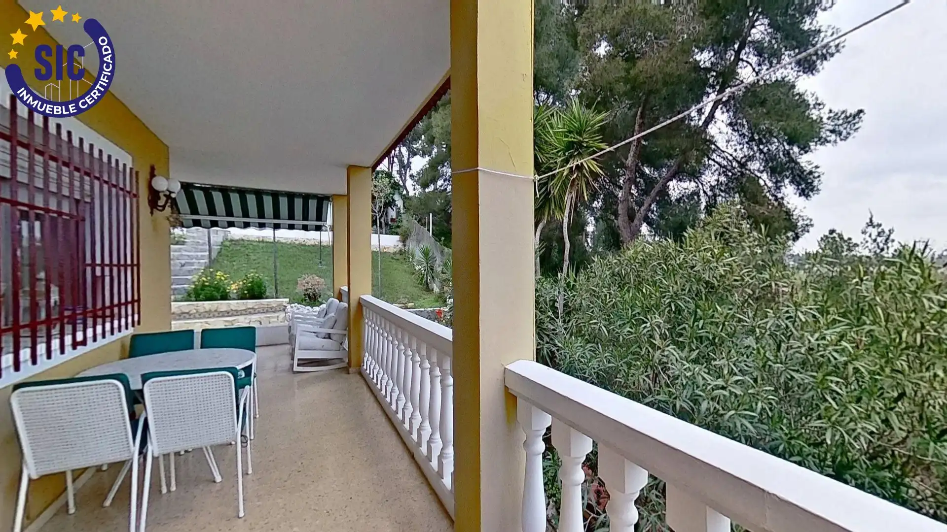 Terrassa de Casa o xalet en venda en Chiva amb Jardí privat, Terrassa i Traster