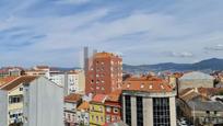 Vista exterior de Pis en venda en Vigo  amb Terrassa