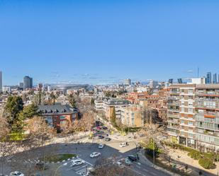 Exterior view of Flat for sale in  Madrid Capital  with Air Conditioner, Heating and Balcony